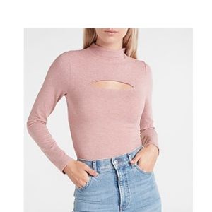 Express Body Contour Cozy Mock Neck Cutout Bodysuit!!🌸